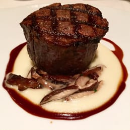 Canlis signature dishes Filet Mignon
Foie Gras
Steak Tartare